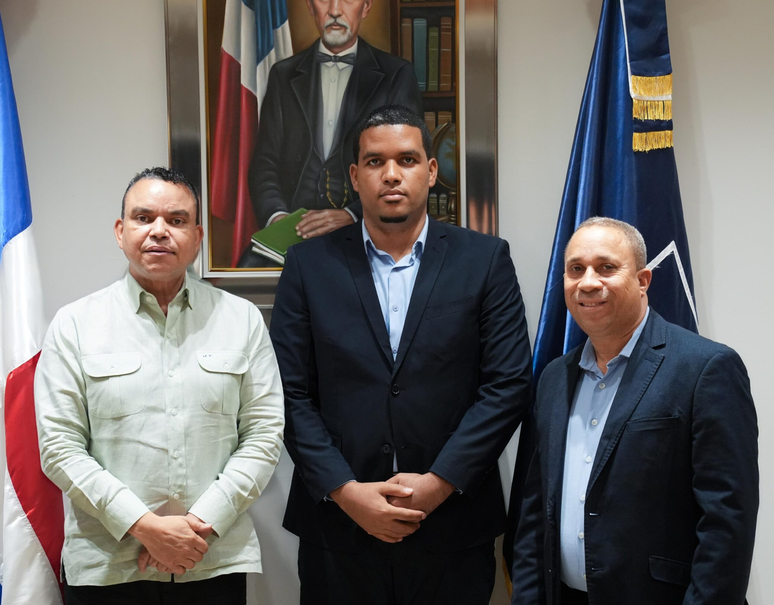 Nombran nuevos directores de hospitales Padre Billini, Galván, Jaime Mota y Vicente Noble