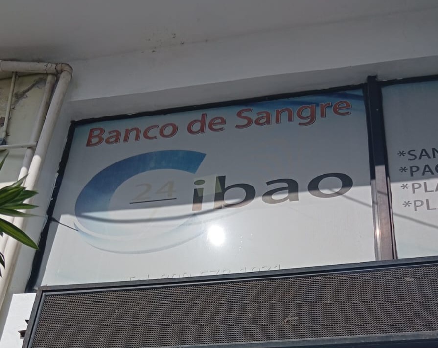 Ministerio Salud clausura banco de sangre en Moca por incumplir normas sanitarias