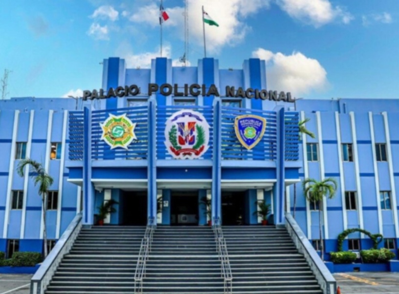 Apresan dos hombres por extorsión y estafa electrónica