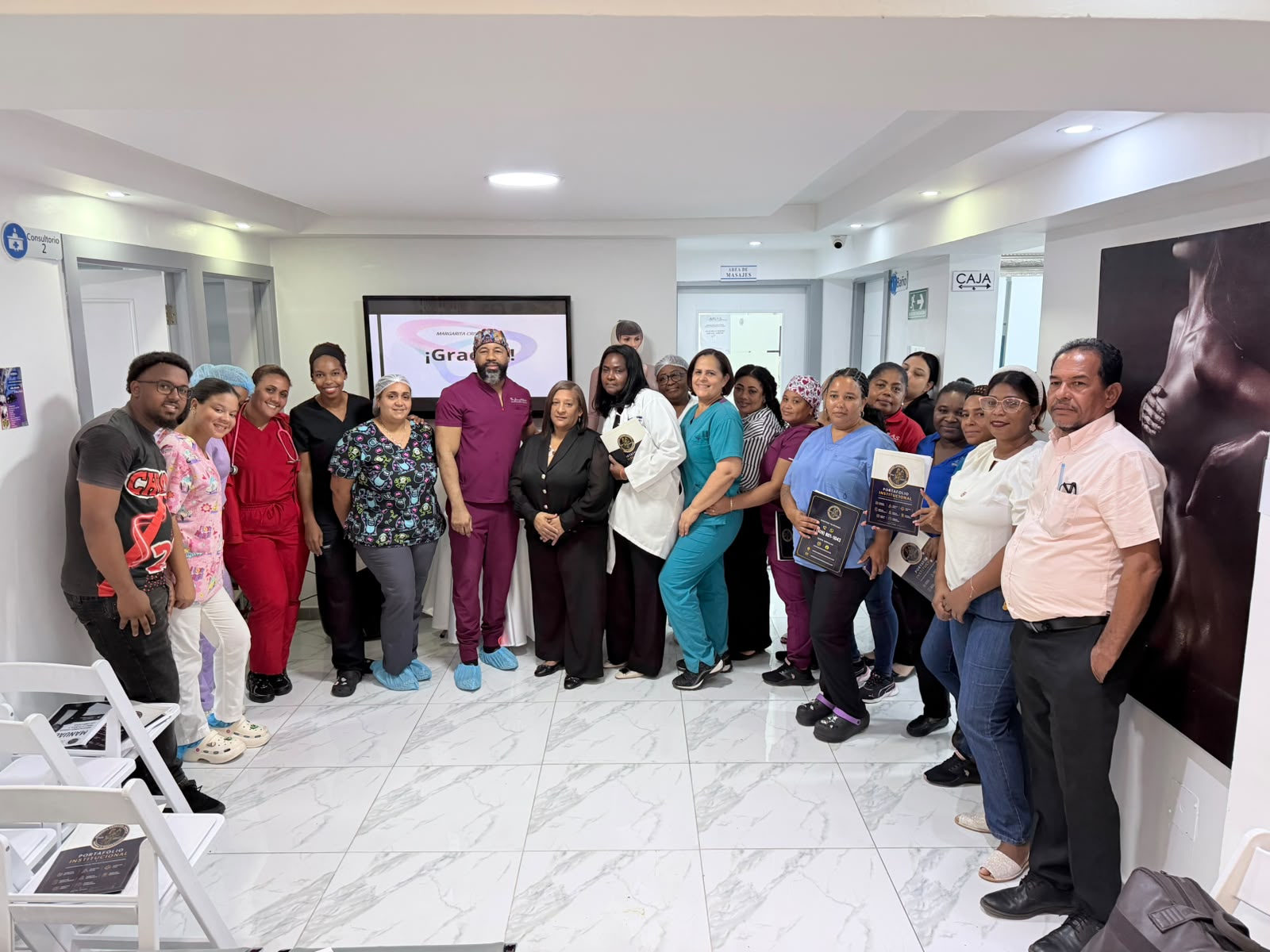 Clínica APLAS capacita personal sobre implicaciones Código Penal para sector salud