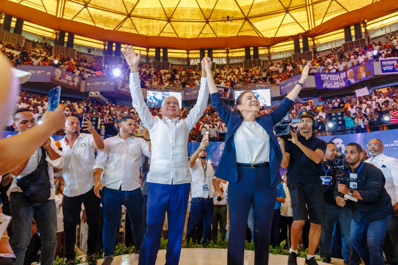 Ricardo de los Santos jefe campaña de Carolina