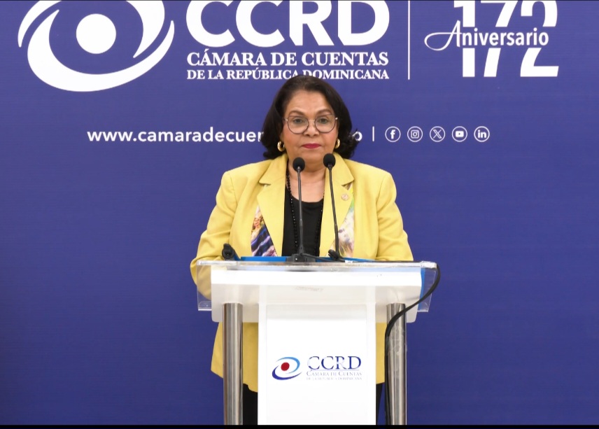 Cámara Cuentas entrega certificados a 164 empleados capacitados por el INAP