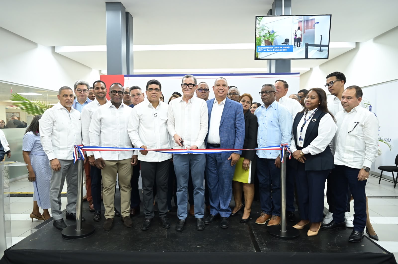 Ministerio Trabajo inaugura nueva oficina en Santo Domingo Este para acercar servicios laborales a la ciudadanía