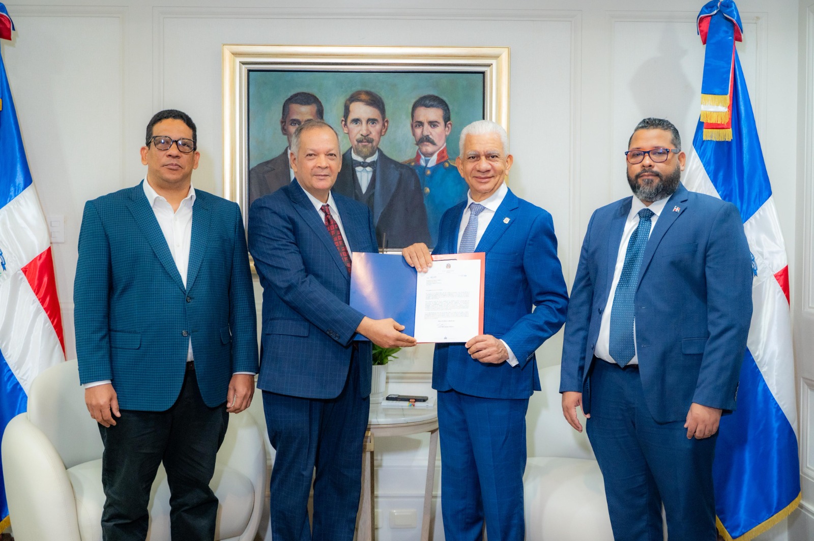 Senado recibe del Ejecutivo proyecto Ley de Concesiones de Bienes, Servicios y Obras Públicas
