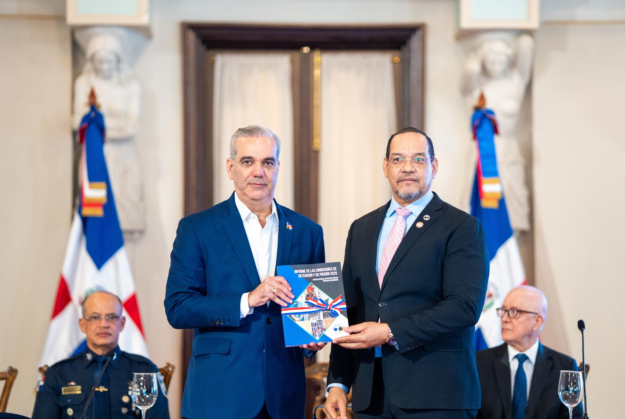 Roberto Santana: Gobierno construye nueve cárceles y tiene listos Higüey y Barahona