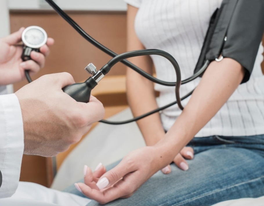 Presión arterial: qué valores se consideran altos o bajos y cuándo conviene consultar al médico